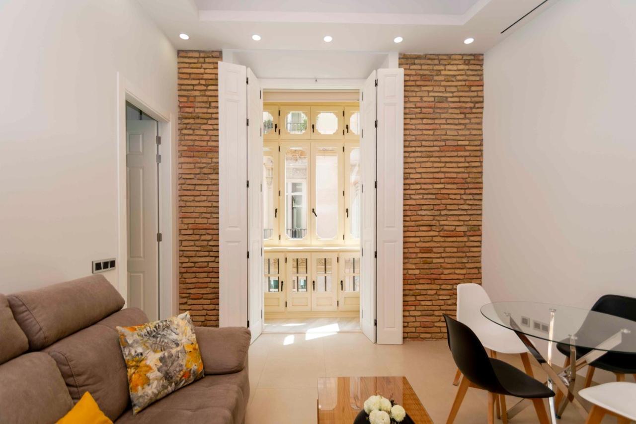 INMálaga Santos Suites 1 Esterno foto